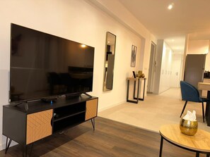 Interior - The charming two-bedroom Parilly Republic (Villeurbanne)