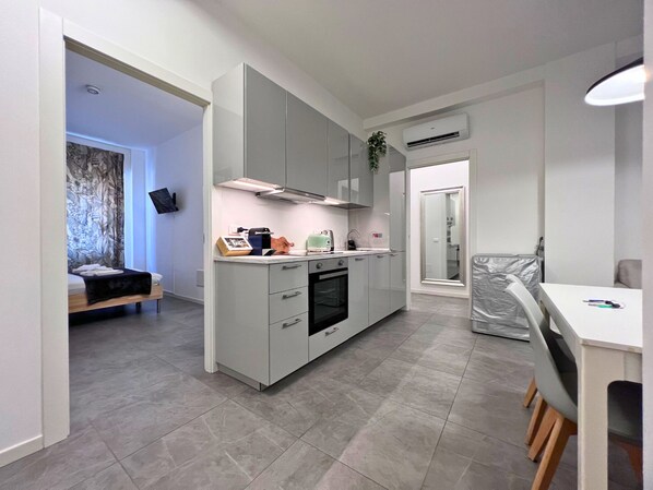3 bedrooms, in-room safe, desk, iron/ironing board