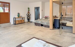 4 quartos, berço de viagem, Wi-Fi de cortesia, roupa de cama