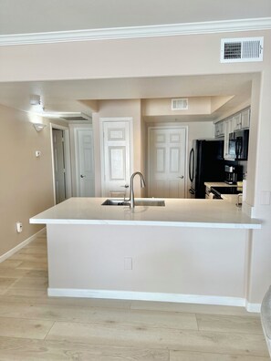 Fridge, microwave, oven, stovetop - Well Located Condo in Scottsdale near TPC Golf 2BR 2BA (Scottsdale)