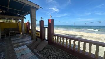 Beach/ocean view