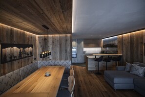 Interior - Chalet 'Rueper Hof Ruipa' with Whirlpool, Private Terrace and Wi-Fi (Valdaora BZ)