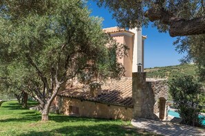 Exterior - Villa 'Margarita's 4' with Sea View, Wi-Fi and Air Conditioning (Chania)
