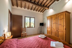 1 camera, Wi-Fi gratuito, lenzuola