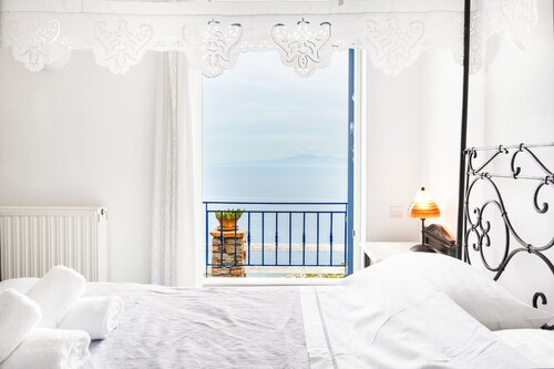 Maison de vacances 'Blue and White' avec vue sur la mer, Wi-Fi