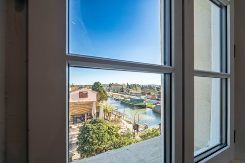Apartment 'Louis 13' with Lake View, Wi-Fi and Air Conditioning
