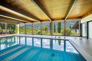 Piscine couverte