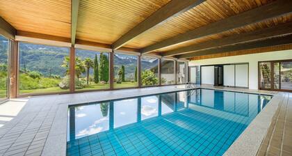 Apartment 'Thanhammer Porphyr' with Mountain View, Shared Terrace and Pool