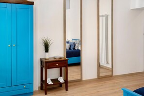 1 habitación, tabla de planchar con plancha, wifi gratis y ropa de cama 
