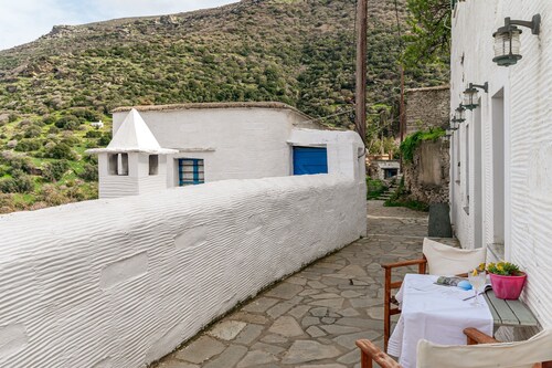 Olive Guesthouse Junior Apartment with Sea View and Wi-Fi