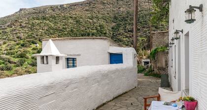 Olive Guesthouse Junior Apartment with Sea View and Wi-Fi