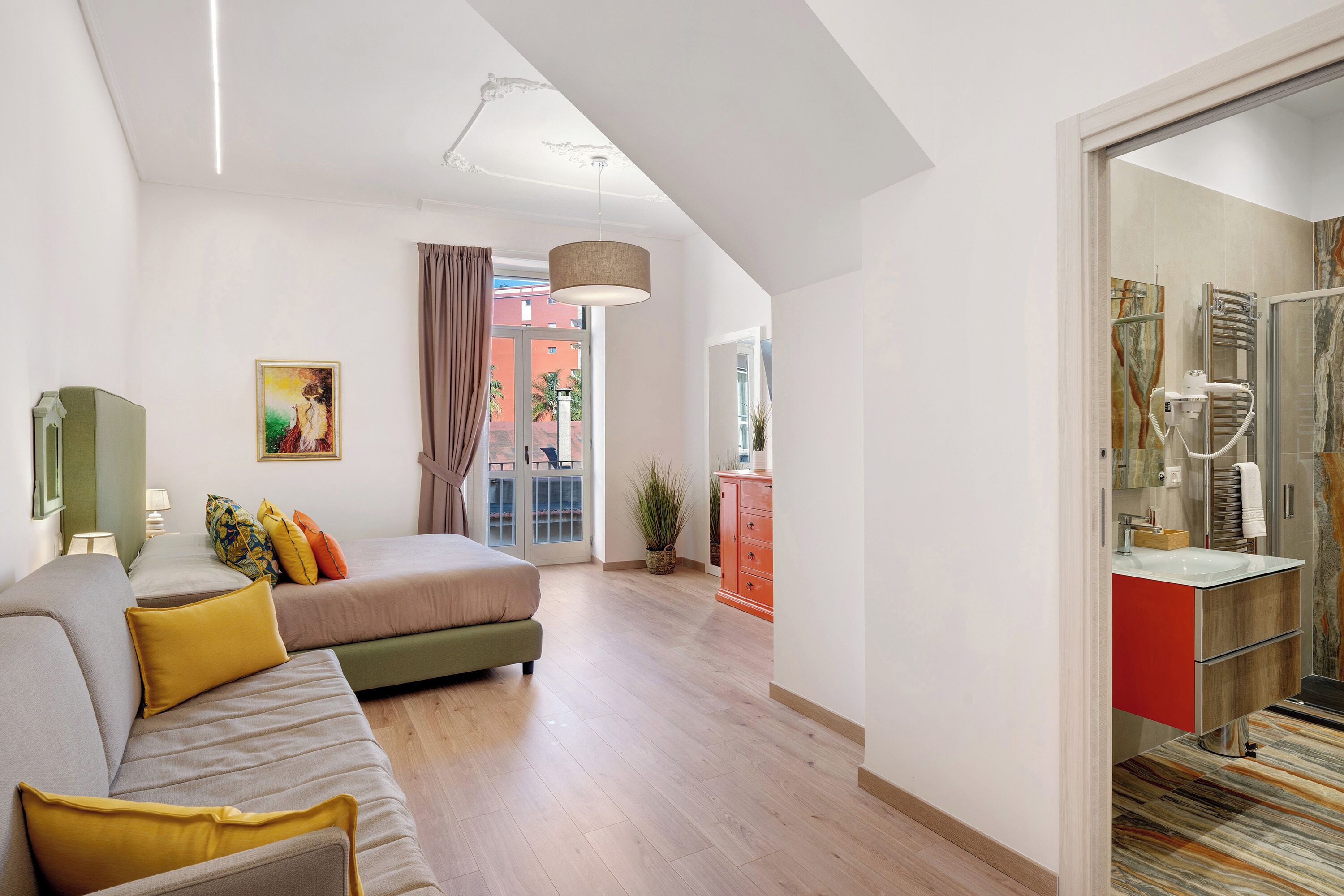 1 chambre, fer et planche à repasser, Wi-Fi gratuit, draps fournis