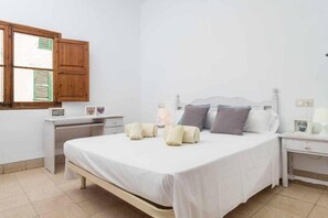 3 chambres, Wi-Fi gratuit, draps fournis