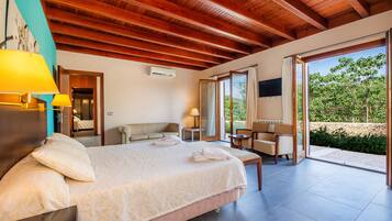 6 slaapkamers, een strijkplank/strijkijzer, gratis wifi, beddengoed