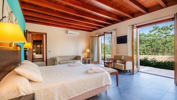 6 soverom, strykejern/-brett, wi-fi (inkludert) og sengetøy