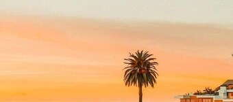 Coastal Paradise Blocks from Beacon's Beach