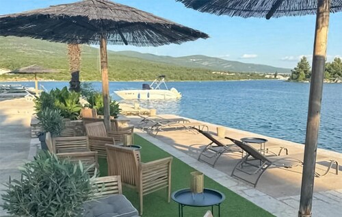 Awesome apartment in Krusevo with swimming pool