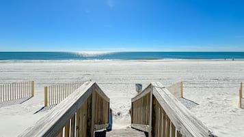 Playa en los alrededores