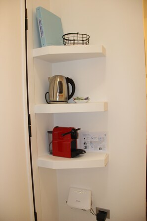 Interior - Ostia-apartment 50 mt from the beach, near historic center-sea view (Lido di Ostia)