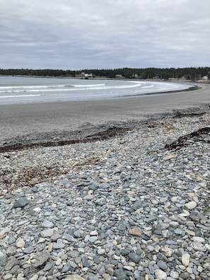 On the beach, sun loungers, beach towels - False Harbour Beach Paradise.
Directly on the beach.
worlds highest tides (Cape Forchu)