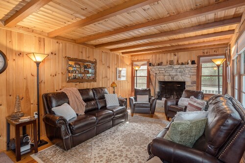 20min to Sapphire Resort with Amenities+Wii&Xbox!