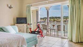 Een televisie en een dvd-speler