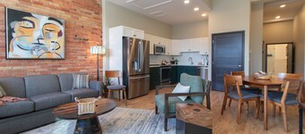 Luxury Craft District Suites | Unit 101