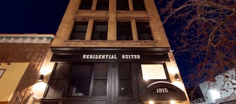 Luxury Residential Suite Duluth Press 202