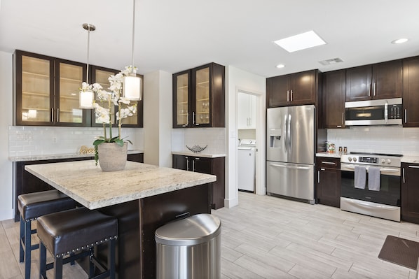 Family dining - Fairmount Inn (Scottsdale)