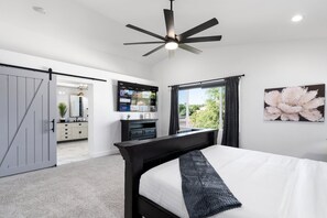 House | 5 bedrooms, desk, iron/ironing board, free WiFi - Casa Yucca 1 (Chandler)