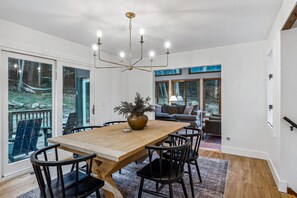 Dining - Private! Sauna, 3BR/2Ba, Pet-Friendly - Twin Peaks (Quechee)