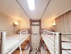 Gemeinsamer Comfort-Schlafsaal, Nur Frauen (non-Korean nationals only) | Kostenloses WLAN