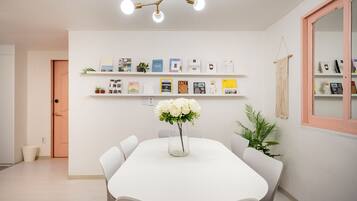 Comfort Shared Dormitory, Women only (non-Korean nationals only) | Living area