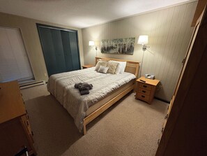 3 dormitorios, tabla de planchar con plancha, wifi gratis y ropa de cama