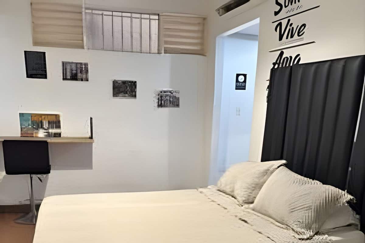 Junior Apartment | 1 bedroom, iron/ironing board (on request), WiFi (free), bed sheets