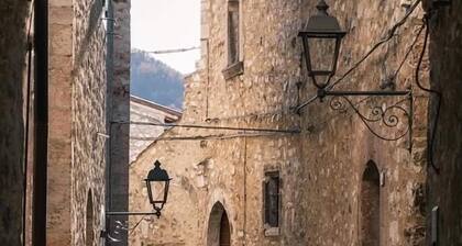 Gemütliches Ferienhaus in einem mittelalterlichen Dorf, Umbrien, Italien