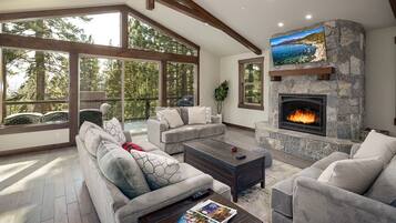House, Multiple Beds (Tahoe Tranquili-Tree) | Living area