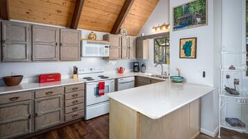 Casa, varias camas (Maison Martis Landing) | Cocina privada