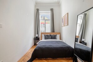 3 dormitorios, tabla de planchar con plancha, wifi y ropa de cama