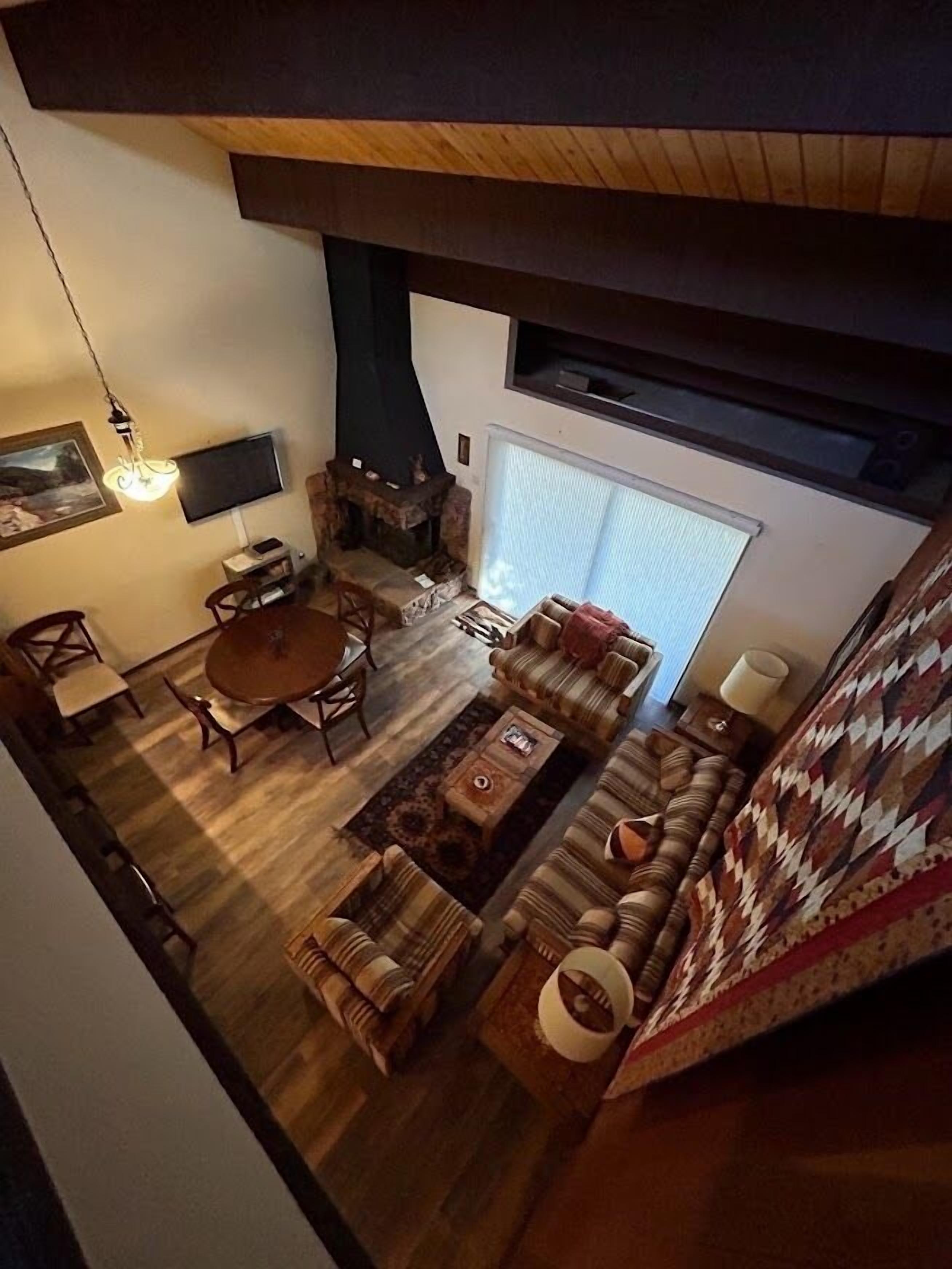 Appart'hôtel, plusieurs lits (Rooted Resort) | Coin séjour