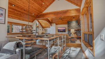House, Multiple Beds (Stone Peak Lodge) | Living room