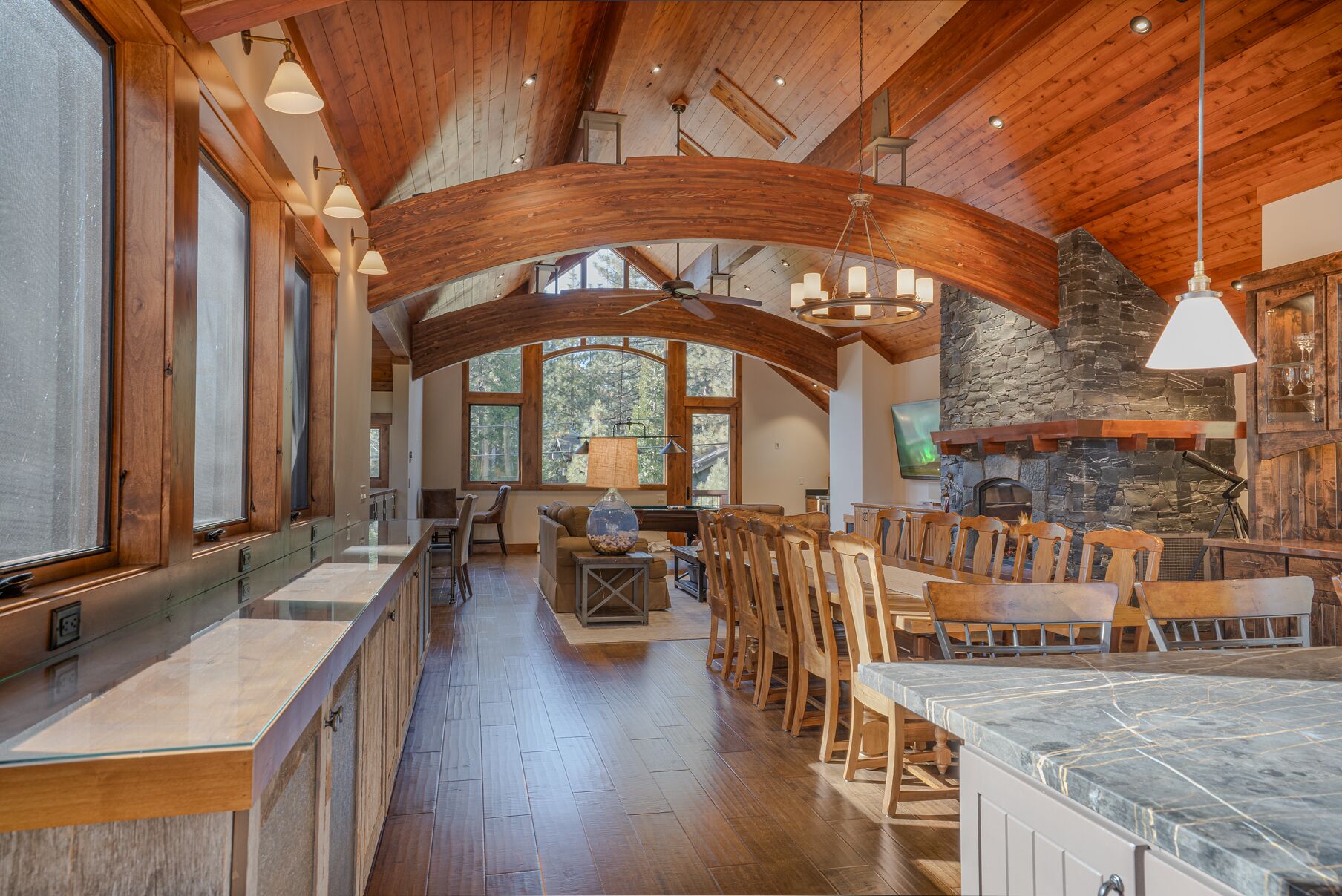 House, Multiple Beds (Stone Peak Lodge) | Private kitchen