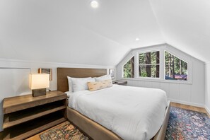 Cabin, nhiều giường (Troubadour's Landing) | 5 phòng ngủ, truy cập Internet không dây