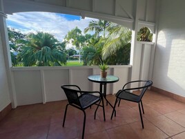 Premium Apartment, 2 Bedrooms, Kitchen, Garden View | Terrace/patio