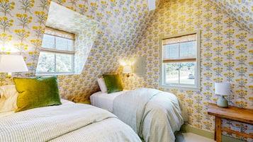 2 chambres, fer et planche à repasser, accès Internet, draps fournis