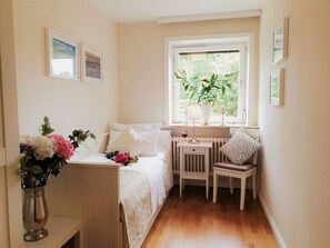 Imagen sin descripción, 4 de 30, botón