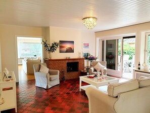 Imagen sin descripción, 3 de 30, botón