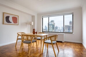 Dining - Ideal UES 2BR w/ Gym & Balcony, nr Central Park, by Blueground (Uptown)