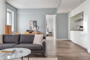 Télévision, chaîne hi-fi