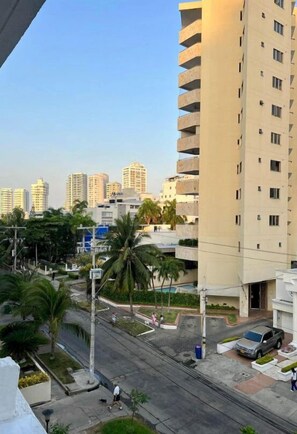 Exterior - APARTMENT IN BOCAGRANDE 2 BLOCKS FROM THE BEACH!! AMAZING LOCATION CLOSE TO ALL (Cartagena de Indias)